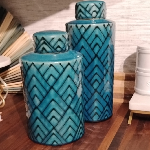 Rare Canister Set - Picture 4 of 4